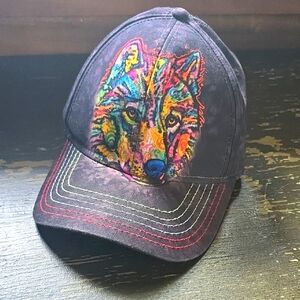 The MOUNTAIN Wolf Baseball Cap
